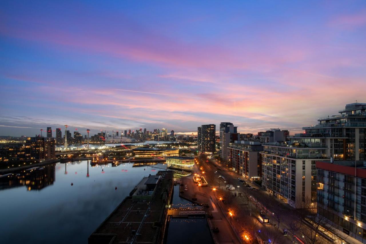 Excel 3 Bedroom Apartment Near City Airport And O2 Arena Londra Exterior foto