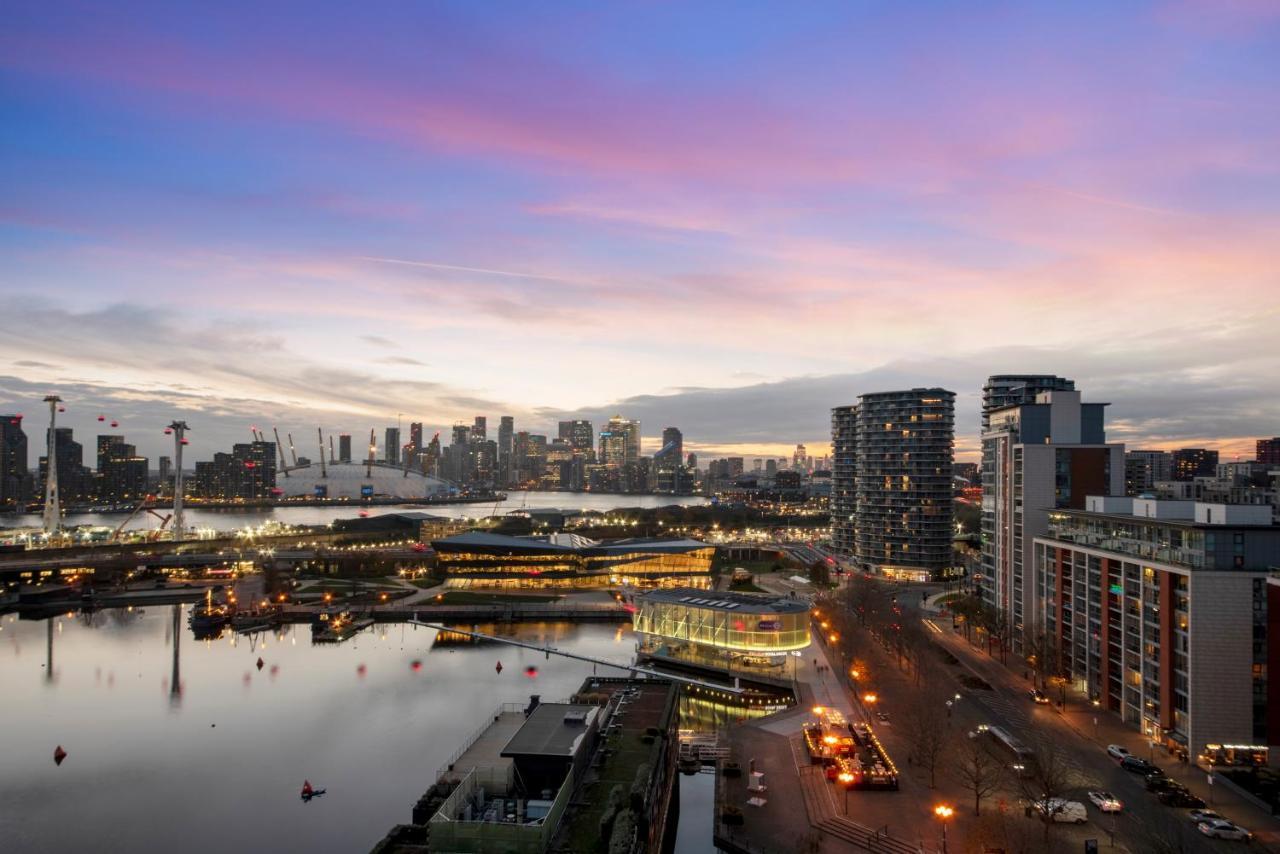 Excel 3 Bedroom Apartment Near City Airport And O2 Arena Londra Exterior foto