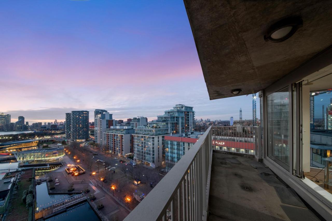 Excel 3 Bedroom Apartment Near City Airport And O2 Arena Londra Exterior foto